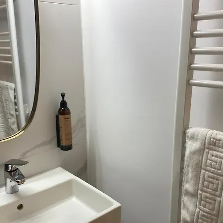 公寓 Onyx 57 - Beautiful 2 Bedrooms Cathedral View - Luxury - Free Parking