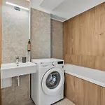 Onyx 57 - Beautiful 2 Bedrooms Cathedral View - Luxury - Free Parking Апартаменти