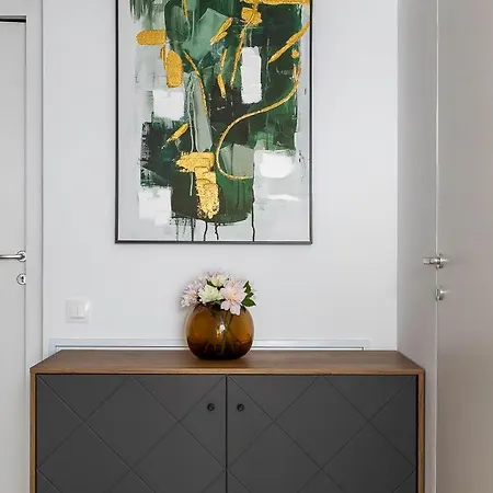 דירה Onyx 57 - Luxurious 10th Floor Cathedral View Balcony 2br 2ba 100m From Marriott בוקרשט