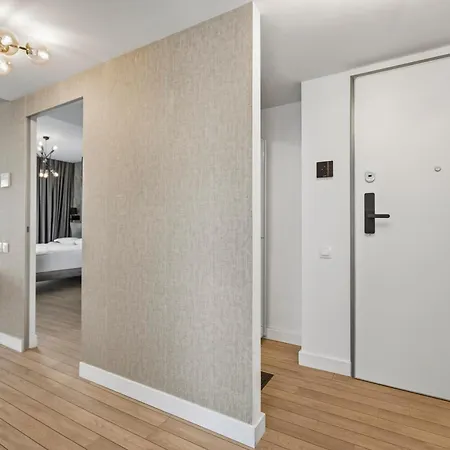 Onyx 57 - Beautiful 2 Bedrooms Cathedral View - Luxury - Free Parking