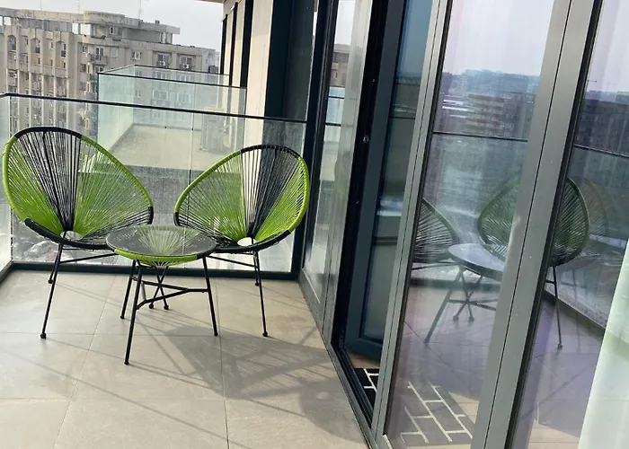 Onyx 57 - Luxurious 10th Floor Cathedral View Balcony 2br 2ba 100m From Marriott Апартаменти Бухарест