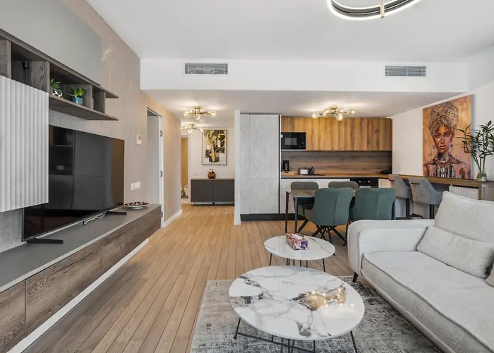 Onyx 57 - Beautiful 2 Bedrooms Cathedral View - Luxury - Free Parking Bucharest