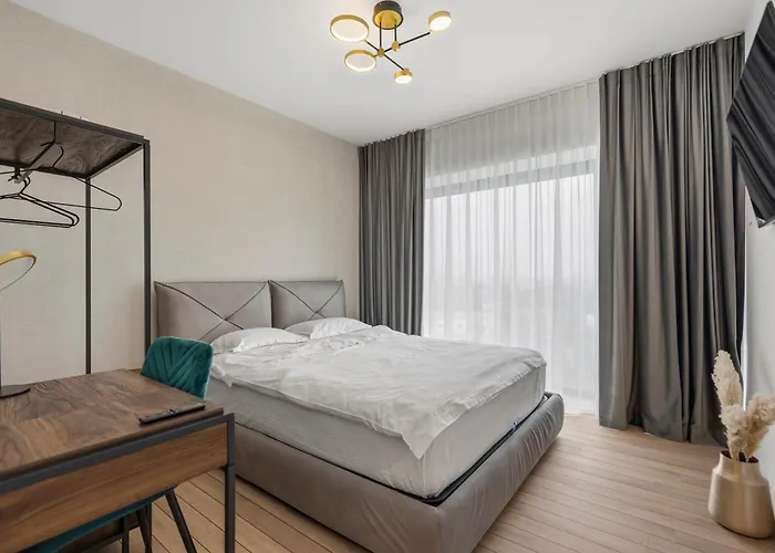 Onyx 57 - Beautiful 2 Bedrooms Cathedral View - Luxury - Free Parking * Bucarest