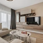 Onyx 57 - Beautiful 2 Bedrooms Cathedral View - Luxury - Free Parking