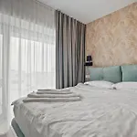 Apartment Onyx 57 - Beautiful 2 Bedrooms Cathedral View - Luxury - Free Parking Bukarest