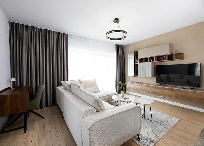 Onyx 57 - Beautiful 2 Bedrooms Cathedral View - Luxury - Free Parking *